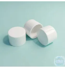 Крышка пластиковая белый глянец D18